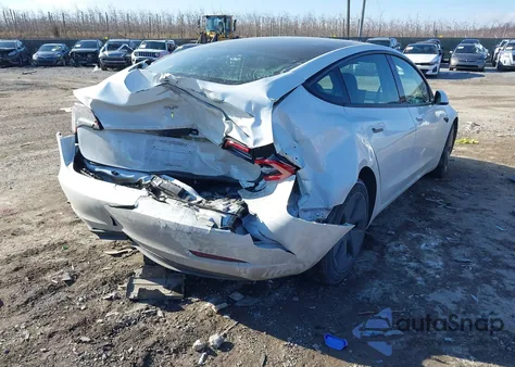 2023 Tesla Model 3 Rear-Wheel Drive z USA, uszkodzony, nr VIN 5YJ3E1EA5PF570979